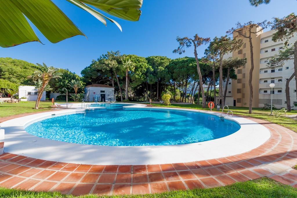 Appartement Apartamento Club Algaida Beach à Sitio de Calahonda Extérieur photo