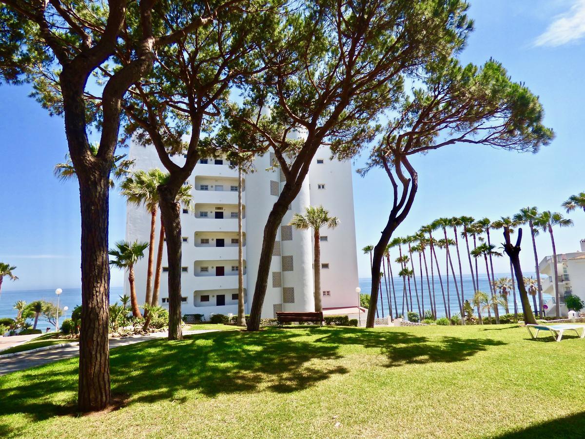 Appartement Apartamento Club Algaida Beach à Sitio de Calahonda Extérieur photo